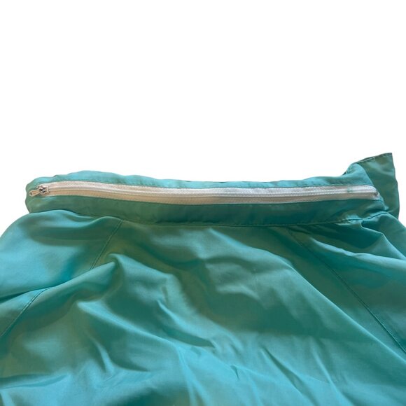 True Vintage Light Blue Bermuda Wind Breaker In Excellent Condition For Age - Picture 5 of 7